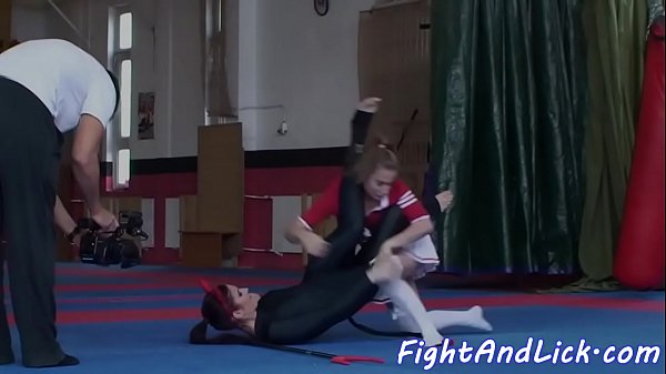 Wrestling cheerleader licking babes pussy