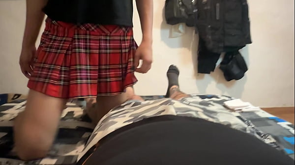 jovencita universitaria filtra los videos follando con su profesor